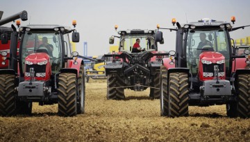 Research on the market of Russian tractors and the CIS confirm this opportunity.